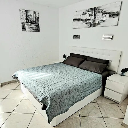 Minerva 1-bedroom, Wi-fi Included Apartment *
